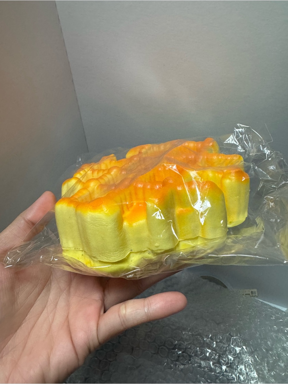 Waffle squishy - Picture 2 of 4
